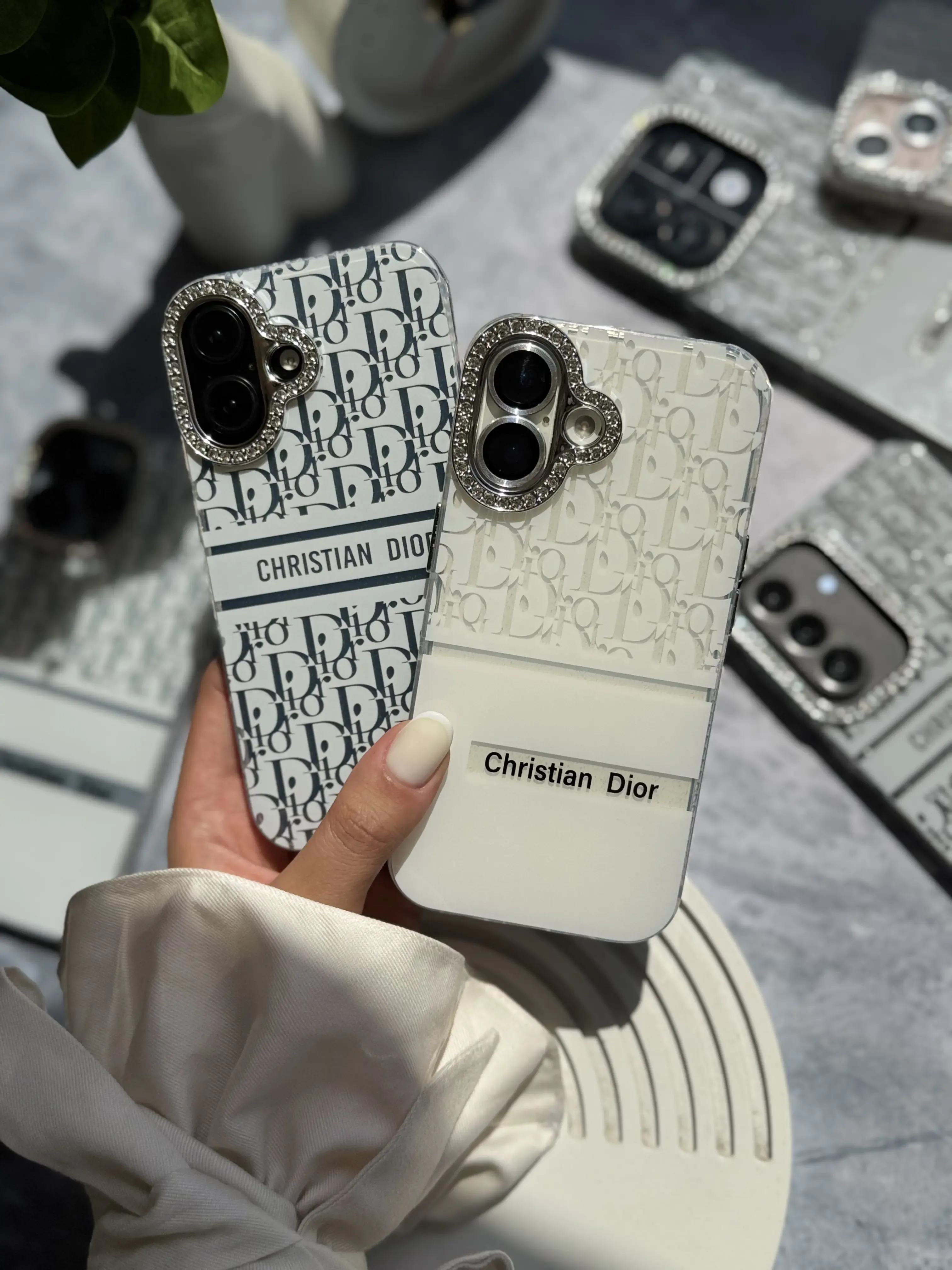 قاب White Christian Dior دور لنز نگین آیفون (کدC2076) - Image 5